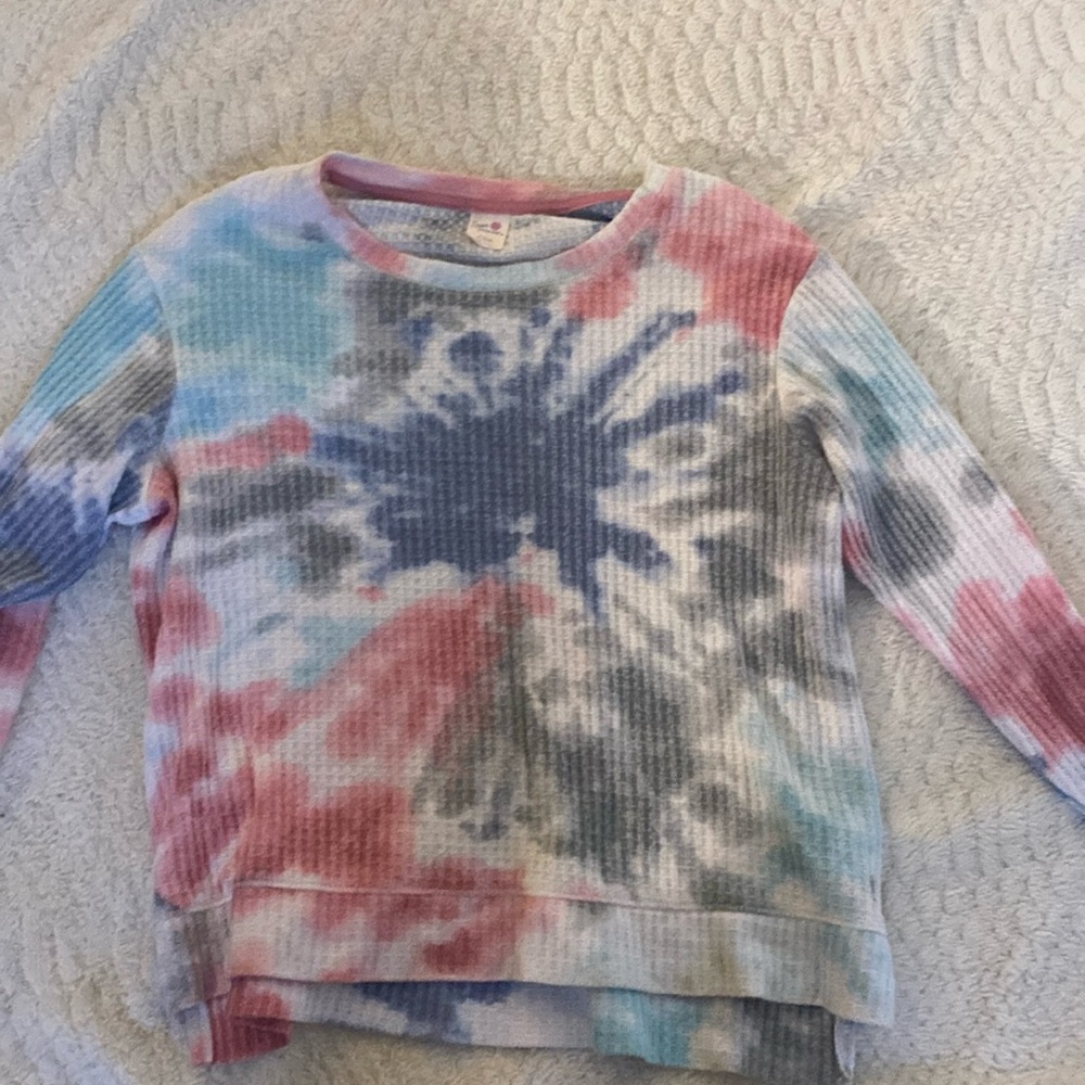tie dye long sleeve shirt